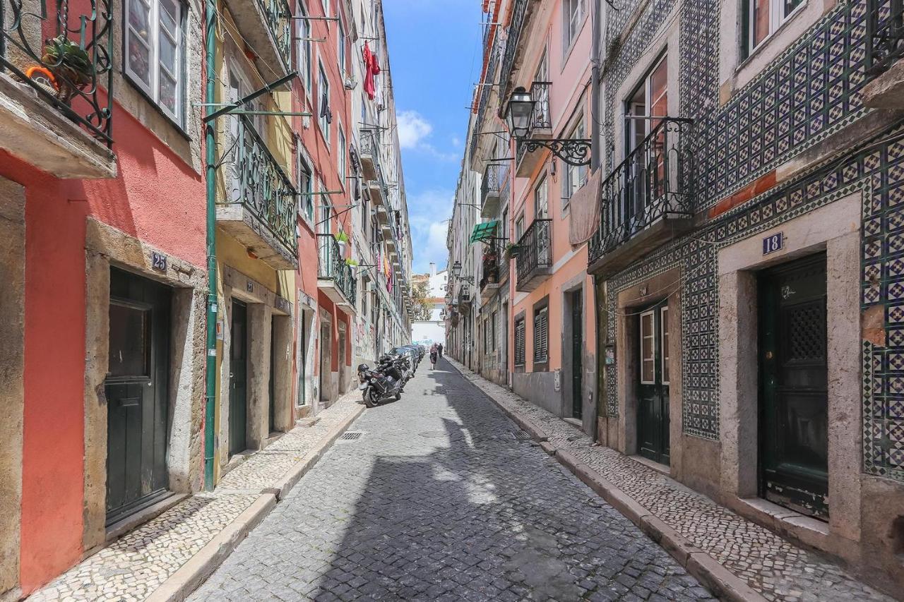 Апартаменты Bairro Alto Cosy By Homing Лиссабон Экстерьер фото